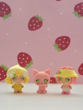Strawberry Shortcake CheeBee Micro Figures Set of 3